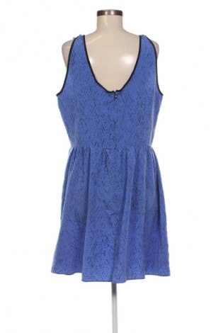 Rochie Attention, Mărime XL, Culoare Multicolor, Preț 81,99 Lei
