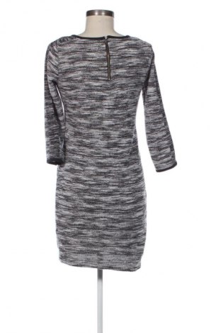 Kleid B.Young, Größe S, Farbe Mehrfarbig, Preis € 17,39