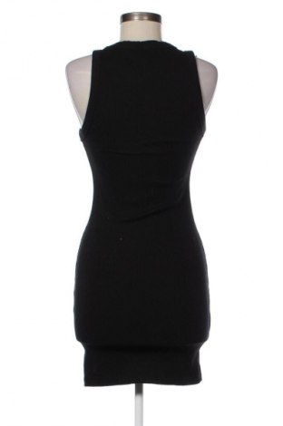 Šaty  Bershka, Velikost S, Barva Černá, Cena  380,00 Kč