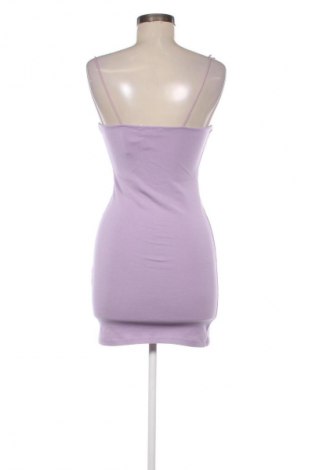 Kleid Bershka, Größe M, Farbe Lila, Preis € 11,99