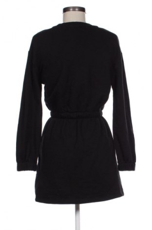 Šaty  Bershka, Veľkosť XS, Farba Čierna, Cena  9,95 €