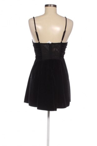 Kleid Bershka, Größe M, Farbe Schwarz, Preis € 9,99