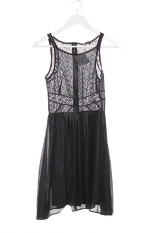 Kleid Bershka, Größe S, Farbe Schwarz, Preis € 11,99