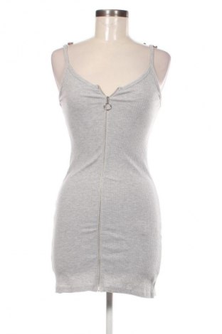 Sukienka Bershka, Rozmiar S, Kolor Szary, Cena 92,99 zł