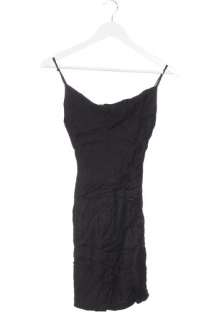 Kleid Bershka, Größe XS, Farbe Schwarz, Preis € 10,99