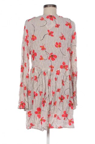 Kleid Billabong, Größe M, Farbe Mehrfarbig, Preis € 16,99