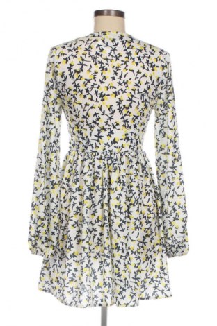 Kleid Boohoo, Größe S, Farbe Mehrfarbig, Preis € 10,99