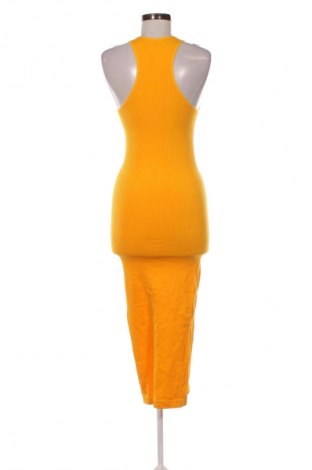Kleid Boohoo, Größe M, Farbe Orange, Preis 21,99 €