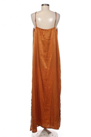 Šaty  Boohoo, Velikost XL, Barva Hnědá, Cena  429,00 Kč