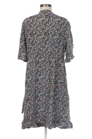 Kleid C&A, Größe XL, Farbe Mehrfarbig, Preis € 14,99