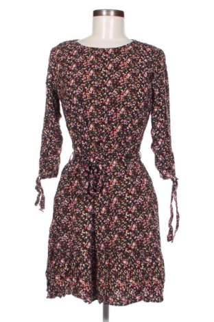 Kleid Carry, Größe M, Farbe Mehrfarbig, Preis 9,99 €