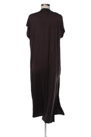 Kleid Celestino, Größe M, Farbe Braun, Preis € 15,00
