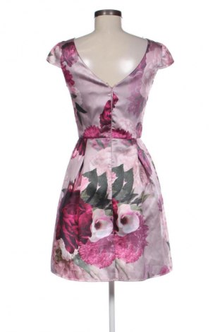 Kleid Chi Chi, Größe S, Farbe Mehrfarbig, Preis € 21,99