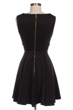 Kleid Closet London, Größe M, Farbe Schwarz, Preis € 259,99