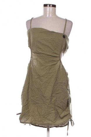 Kleid Cotton On, Größe XL, Farbe Grün, Preis 14,77 €