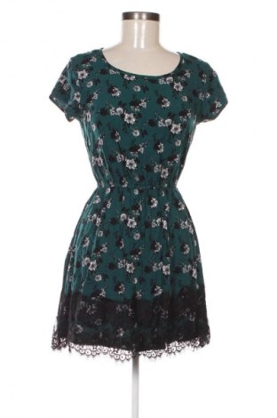 Kleid Cropp, Größe M, Farbe Mehrfarbig, Preis € 20,99