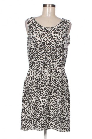 Kleid Defacto, Größe XL, Farbe Mehrfarbig, Preis € 11,99