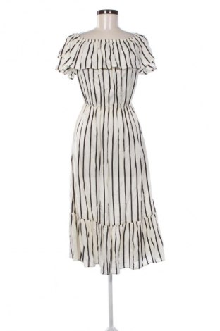 Kleid Defacto, Größe S, Farbe Mehrfarbig, Preis 14,77 €