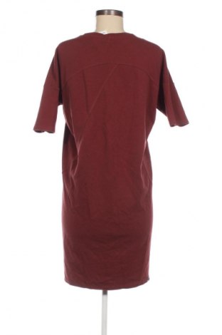 Kleid Denham, Größe L, Farbe Rot, Preis € 25,99