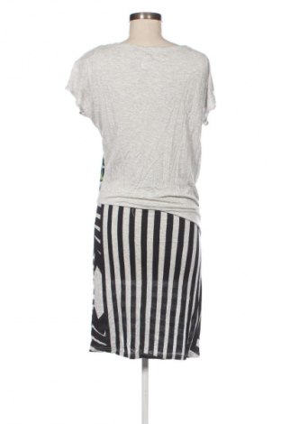Kleid Desigual, Größe M, Farbe Mehrfarbig, Preis € 71,99