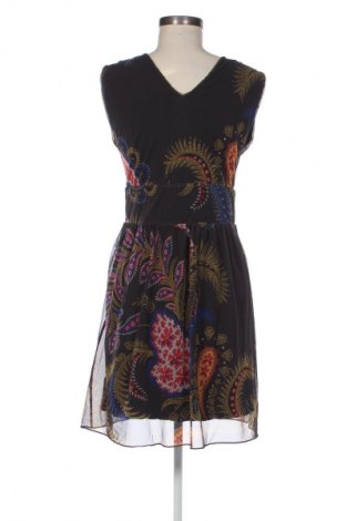 Šaty  Desigual, Veľkosť L, Farba Viacfarebná, Cena  95,65 €