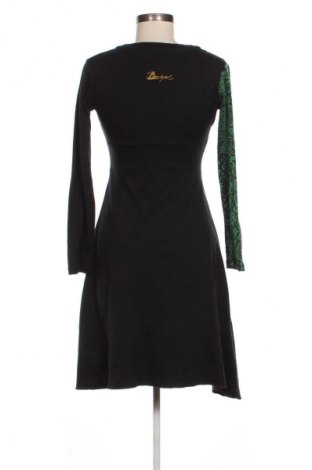 Šaty  Desigual, Velikost M, Barva Vícebarevné, Cena  2 802,00 Kč
