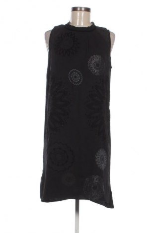 Φόρεμα Desigual, Μέγεθος M, Χρώμα Μαύρο, Τιμή 33,99 €