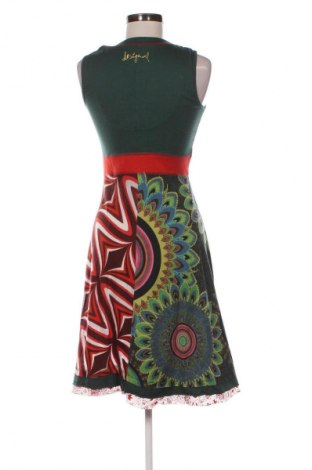 Kleid Desigual, Größe M, Farbe Mehrfarbig, Preis 113,22 €