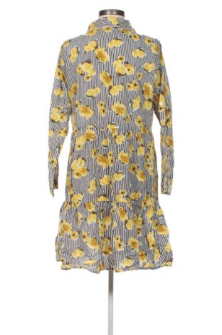 Рокля Dress Addict, Размер XL, Цвят Многоцветен, Цена 82,99 лв.