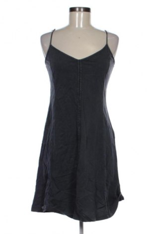 Kleid Edc By Esprit, Größe S, Farbe Grau, Preis 14,99 €