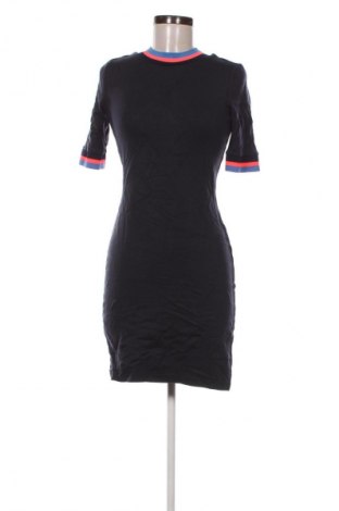 Рокля Edc By Esprit, Размер S, Цвят Син, Цена 17,99 лв.