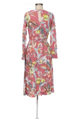 Šaty  Edc By Esprit, Velikost M, Barva Vícebarevné, Cena  779,00 Kč