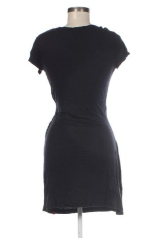 Šaty  Edc By Esprit, Velikost S, Barva Černá, Cena  279,00 Kč
