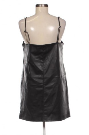 Φόρεμα Edited, Μέγεθος M, Χρώμα Μαύρο, Τιμή 69,99 €