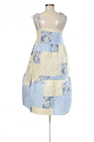 Kleid Edited, Größe S, Farbe Mehrfarbig, Preis € 33,99