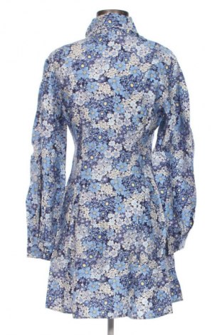 Kleid Edited, Größe M, Farbe Mehrfarbig, Preis € 75,99
