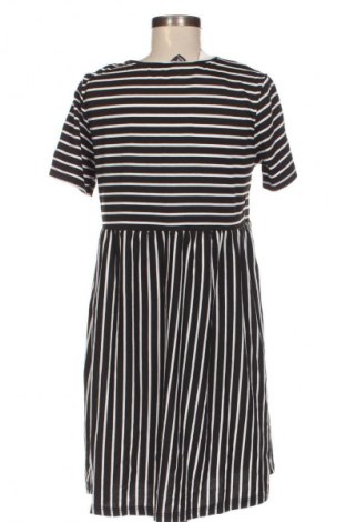 Kleid Emery rose, Größe M, Farbe Mehrfarbig, Preis € 12,99