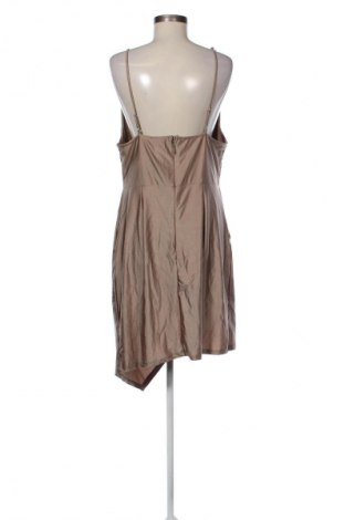 Sukienka Fashion nova, Rozmiar XXL, Kolor Beżowy, Cena 94,25 zł