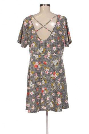 Kleid Forever 21, Größe 3XL, Farbe Mehrfarbig, Preis € 36,99