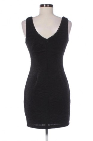 Sukienka Forever 21, Rozmiar L, Kolor Czarny, Cena 52,99 zł