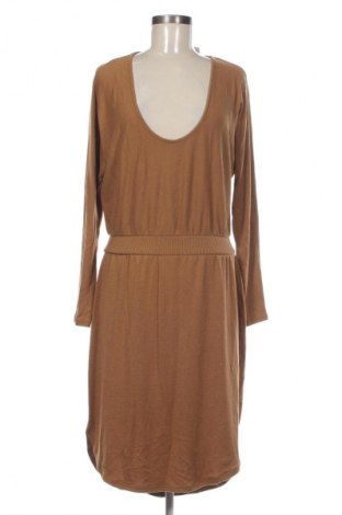 Rochie Gap, Mărime M, Culoare Bej, Preț 115,99 Lei