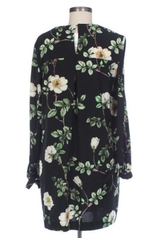 Kleid H&M, Größe M, Farbe Mehrfarbig, Preis € 9,99