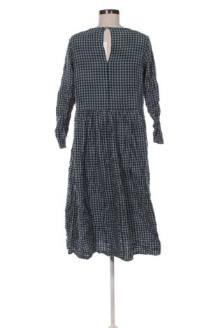 Рокля H&M, Размер S, Цвят Многоцветен, Цена 29,99 лв.