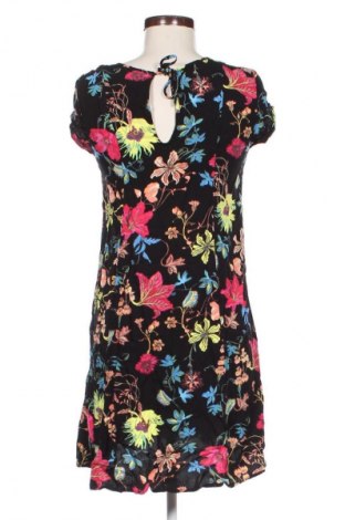 Kleid H&M, Größe XS, Farbe Mehrfarbig, Preis € 12,99
