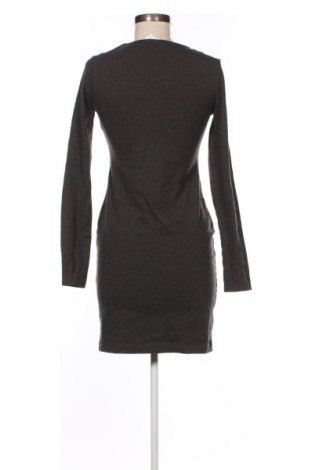 Kleid H&M, Größe S, Farbe Grau, Preis 20,99 €