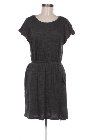 Kleid H&M, Größe S, Farbe Grau, Preis 12,99 €