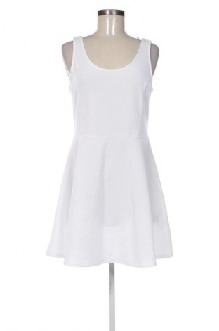 Kleid H&M Divided, Größe XL, Farbe Weiß, Preis € 11,99
