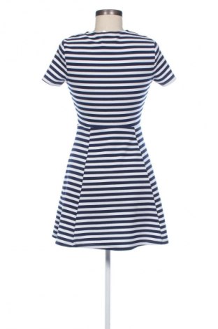 Kleid H&M Divided, Größe M, Farbe Mehrfarbig, Preis € 11,99
