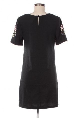 Šaty  H&M Divided, Velikost M, Barva Vícebarevné, Cena  339,00 Kč