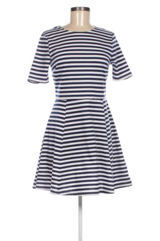 Kleid H&M Divided, Größe M, Farbe Mehrfarbig, Preis 14,83 €